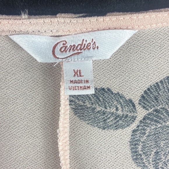 Candies 3/4 Sleeve Ruched Blouse with Bell Sleeves - Picture 7 of 9